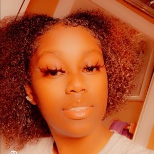 Meet your Posher, Kalaysha